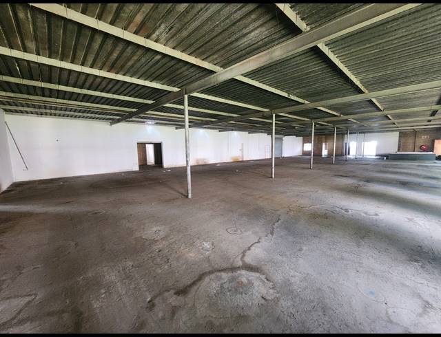 1,000M² WAREHOUSE TO LET IN WADEVILLE